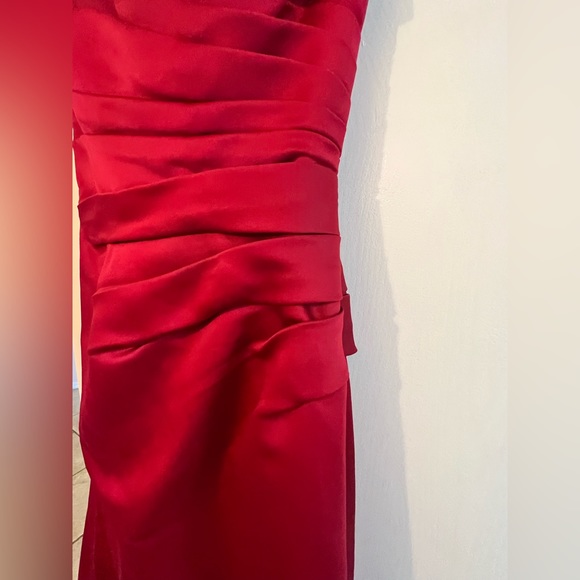 Saison Blanche ruched Mother of the Bride gown - Picture 4 of 9